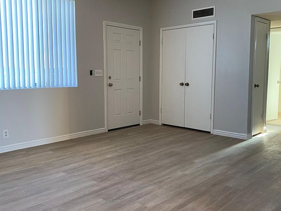 5th image of 3611 Tecumseh Dr #A