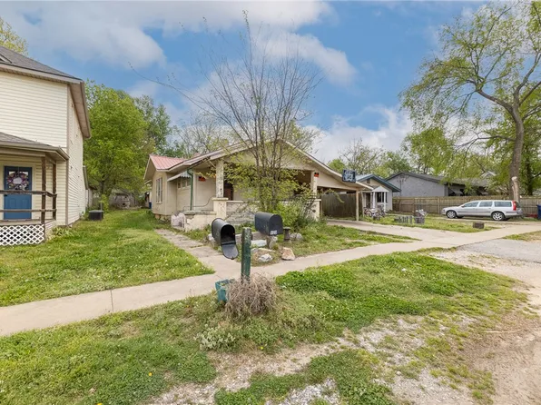 605 S Maxwell St, Siloam Springs, AR 72761