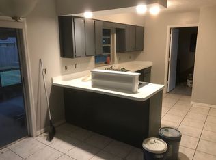 704 Hemlock Ln, Lakeland, FL 33810