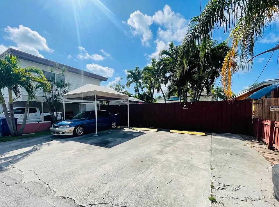 1 bed, 1080 sqft, $1,900 — Photo 3