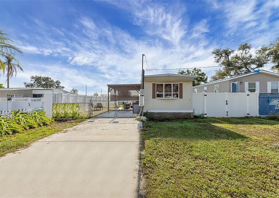 1st image of 208 SIERRA STREET