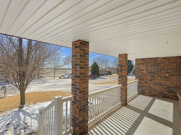 4502 60th St, Columbus, NE 68601