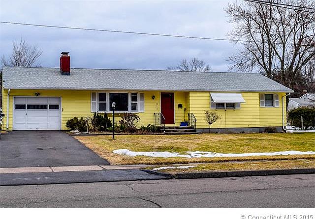 2nd image of 24 Candlewood Dr