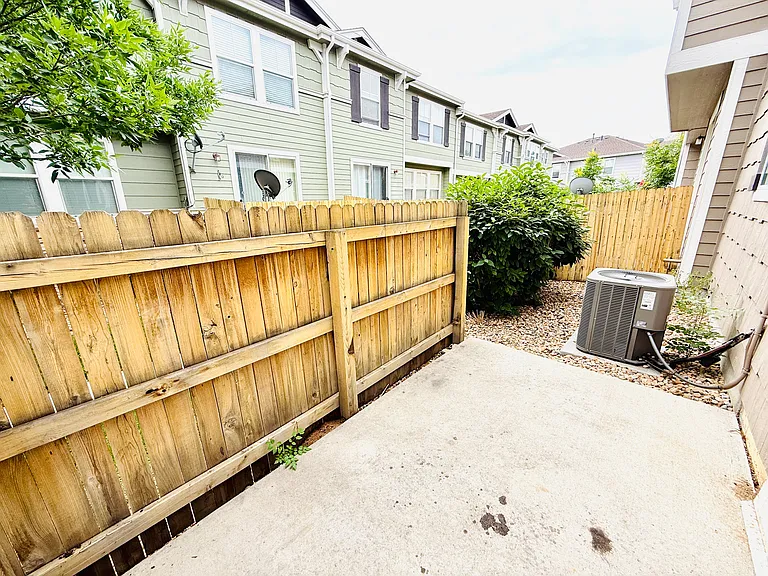 17268 Waterhouse Cir #A — Photo 25