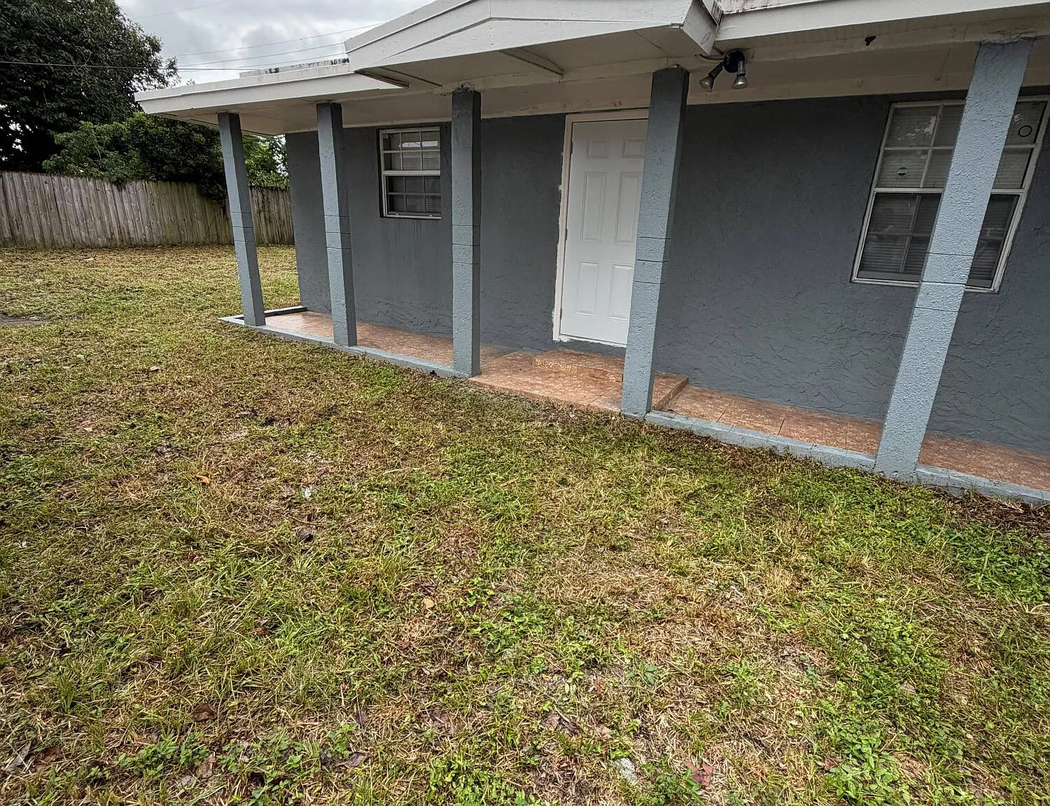 2 bed, 1.0 bath, 1092 sqft, $1,900 — Photo 3