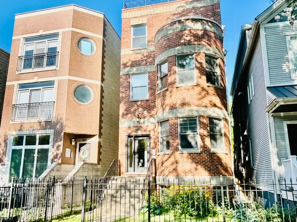 3033 N Racine Ave #1, Chicago, IL 60657