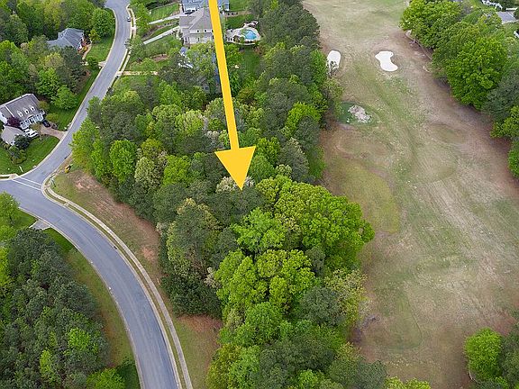 3rd image of 3116 Hollow Oak Dr