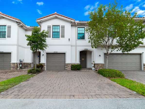 2024 Sugar Maple Drive, Riviera Beach, FL 33410