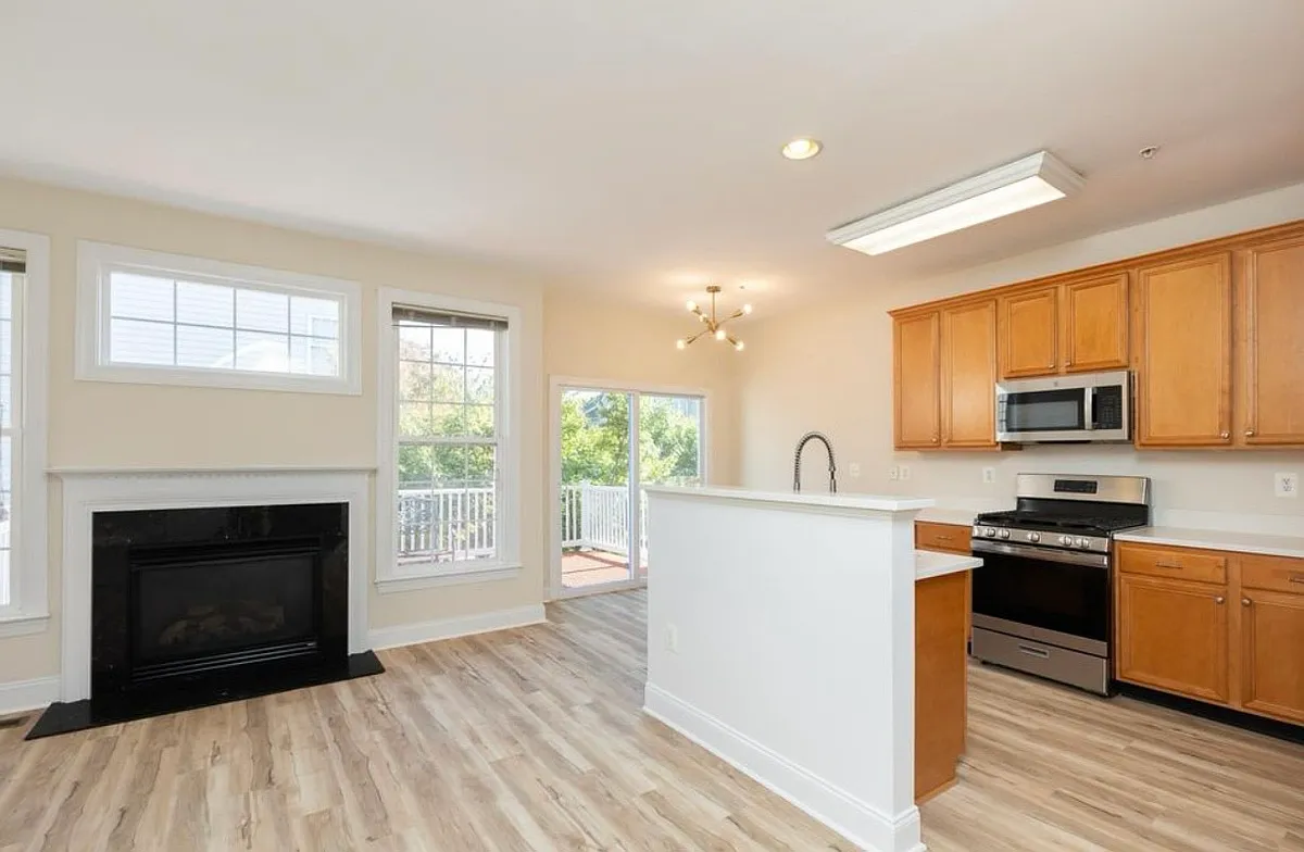 Building Photo - 22109 Fair Garden Ln