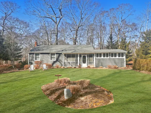 https://photos.zillowstatic.com/fp/daa77a9e7b470647820f2ace5e281360-p_e.webp