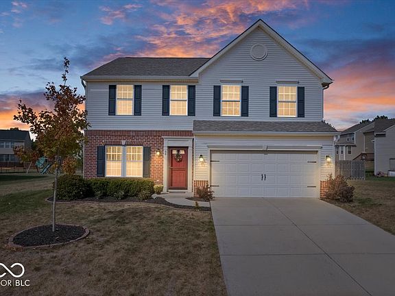 3rd image of 30 Markleville Ln