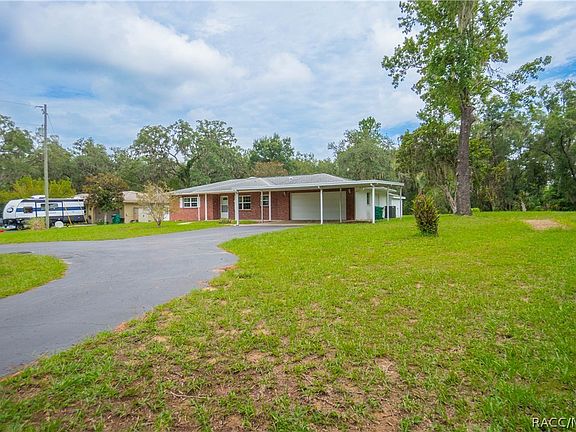 3rd image of 1919 Forest Dr