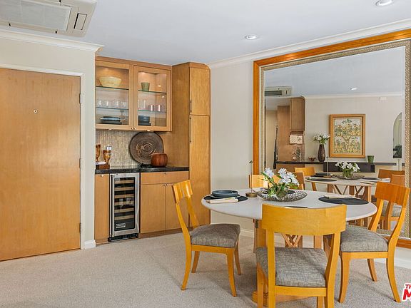 4th image of 2035 4th St Unit 305C