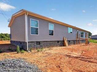 261 Laura Boiling Loop Rd, Strawberry Plains, TN 37871
