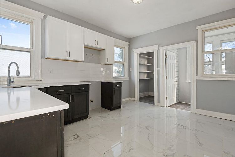 1st image of 34 Norwood St #1-2-3