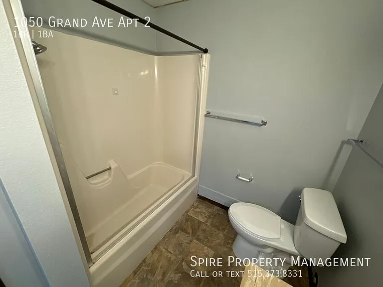1050 Grand Ave #2 — Photo 8