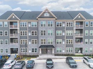 9935 Sofield Pl #201, Ijamsville, MD 21754