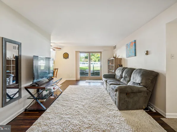 300 Byberry Rd APT L5, Philadelphia, PA 19116