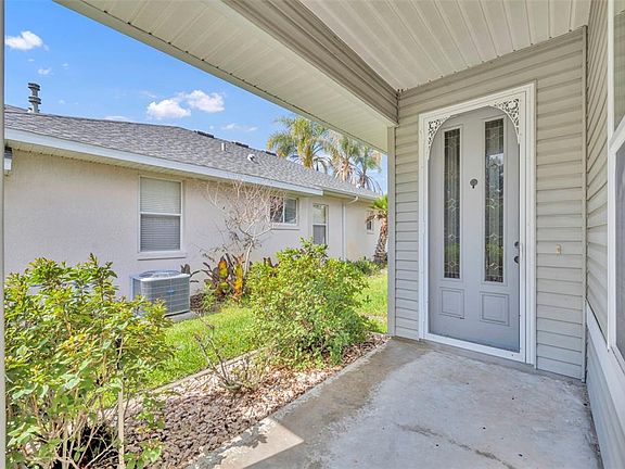 5th image of 21630 Regency Park Ln