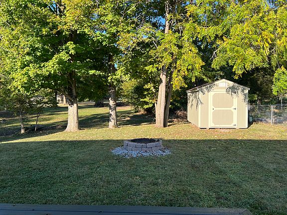 4th image of 1228 Northpoint Dr