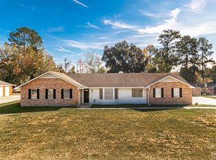 5824 Fennwood Dr, Zachary, LA 70791