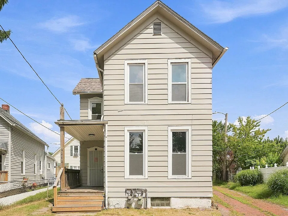 4212 Apple Ave #1