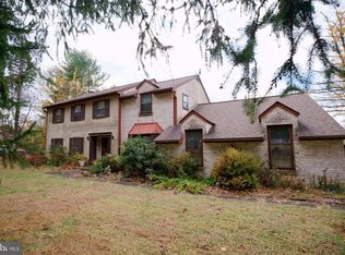 2713 Center St, Bethlehem, PA 18017