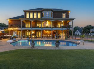 2020 Shoreline Dr, Mount Juliet, TN 37122