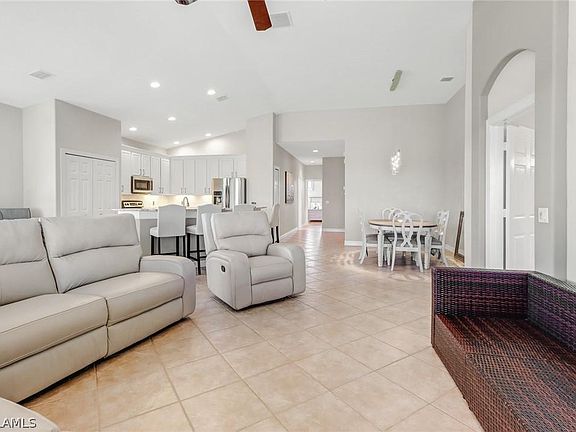 5th image of 12037 Brassie Cir #D