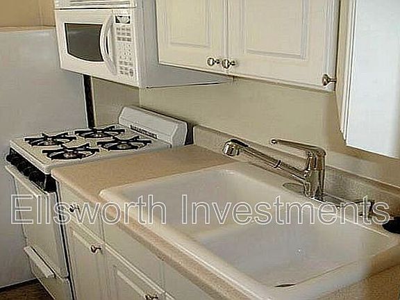 2nd image of 3513 Park Blvd