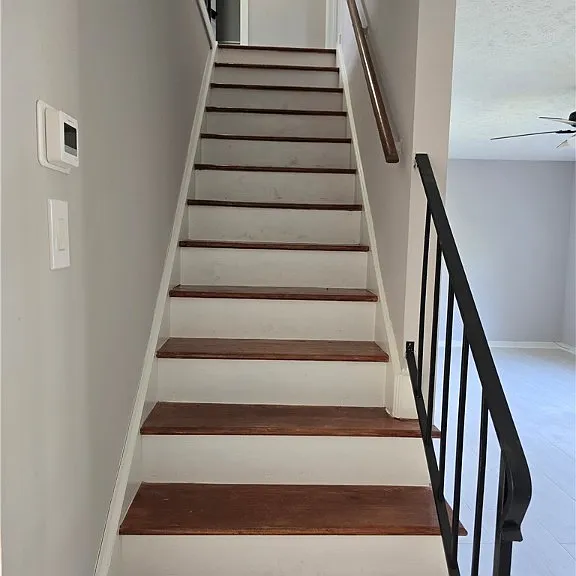 419 Airycrest Dr — Photo 33