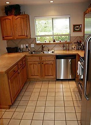 2nd image of 3504 Surrey Ln