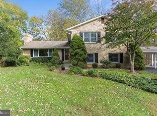 19005 Plummer Dr, Germantown, MD 20876