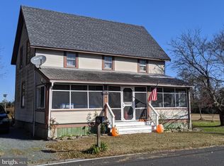 6607 George Island Landing Rd, Stockton, MD 21864