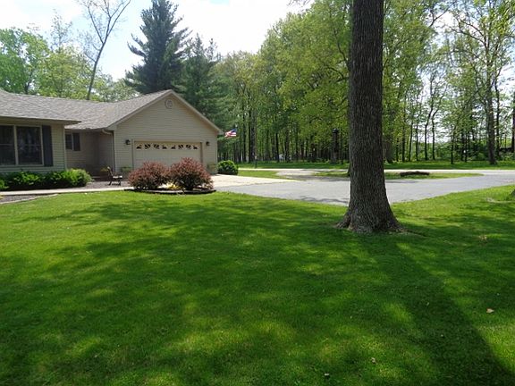 2nd image of 30272 W Lake Dr