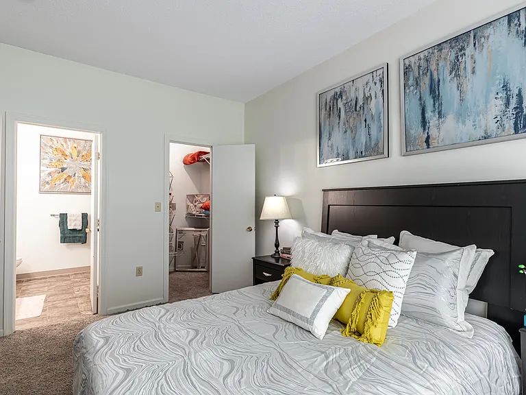 Huntington Woods — Photo 25