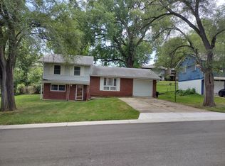 8517 Isabel St, Kansas City, KS 66112