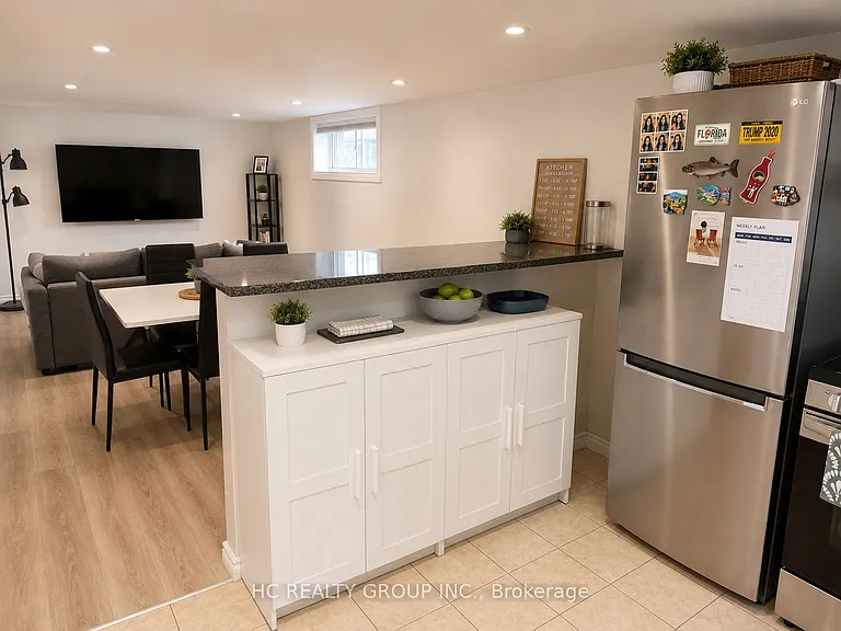 9 Kencliff Cres #LOWER LEVEL — Photo 3