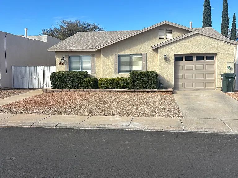 808 Four Winds Cir — Photo 18