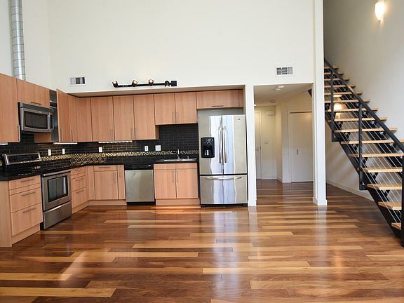 4th image of 88 Bush St Unit 2108