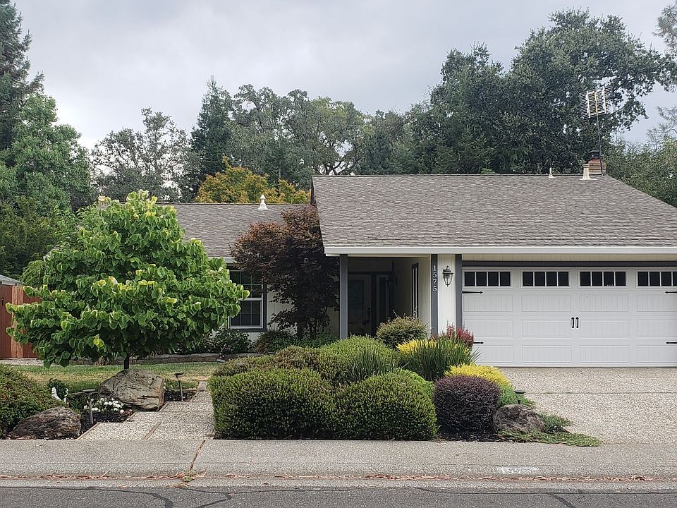 1st image of 1575 Wimbledon Dr