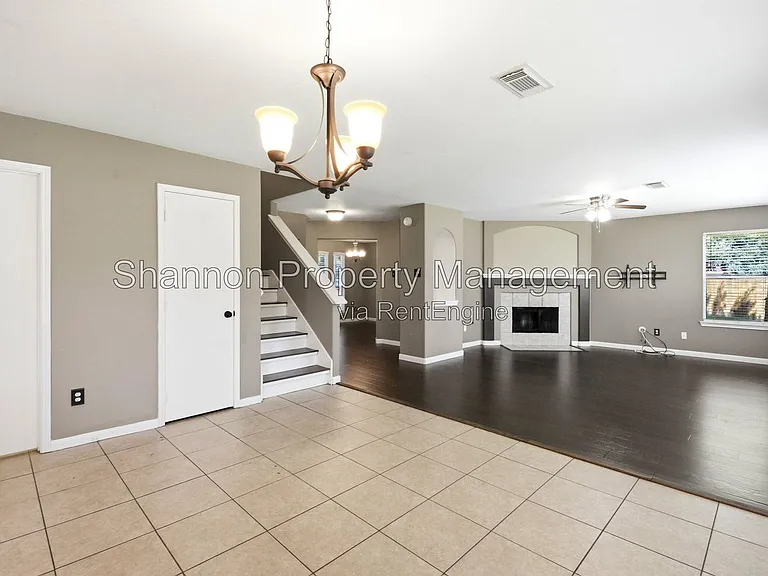 21103 N Valley Ct — Photo 6