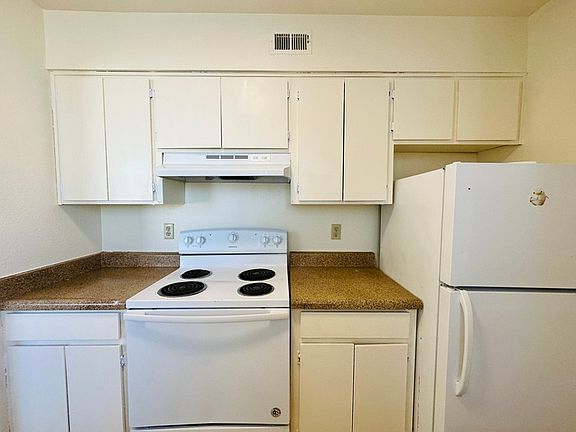 2nd image of 1670 W San Juan Trl #1670