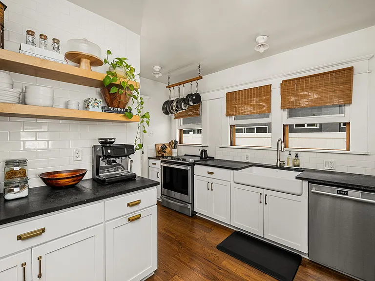 618 Stanley Ave — Photo 17