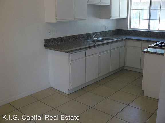 3rd image of 652 W Vesta St APT D