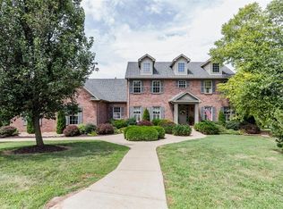 7 Crystal Lake Ct, Festus, MO