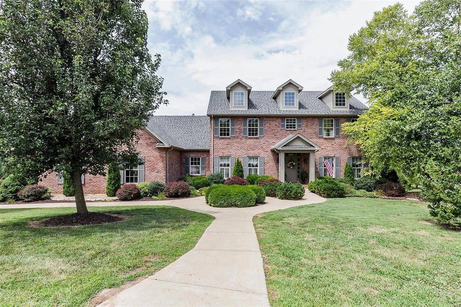 7 Crystal Lake Ct photo 1
