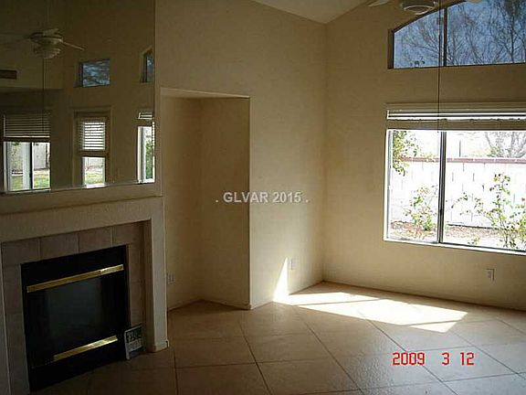 2nd image of 1800 Cedar Flat Ln