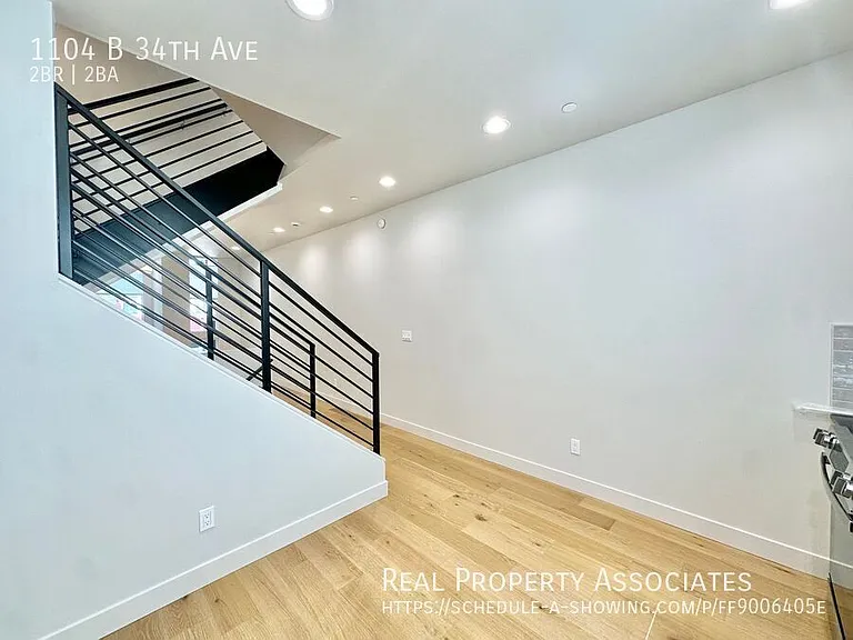 1104B 34th Ave — Photo 18