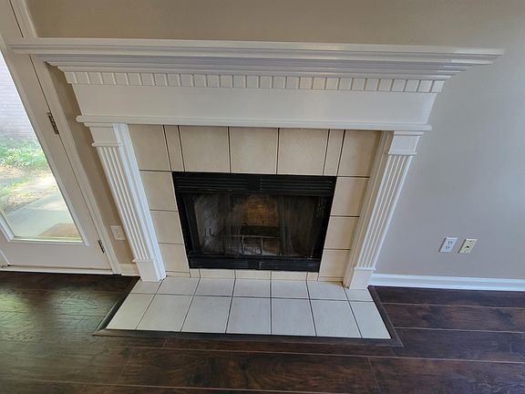 4th image of 536 Forest Park Dr